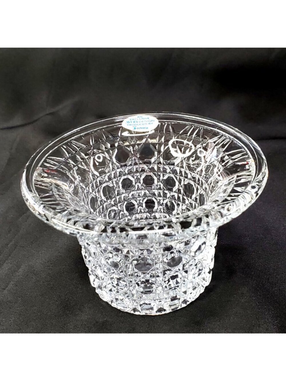 VTG GLOWS Avon Fostoria Exclusive Glass Basket 1970s GLOWS Missing handle - Picture 8 of 13